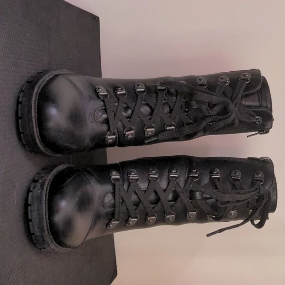 Guess Lug sole combat lace up hiking boots - Picture 4 of 12